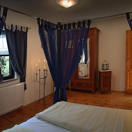 Hotel Wörners Schloss Weingut&wellness-hotel 3*