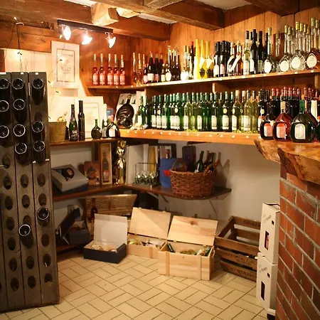 Hotel Wörners Schloss Weingut&wellness-hotel 3*