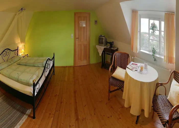 호텔 Worners Schloss Weingut & Wellness-hotel